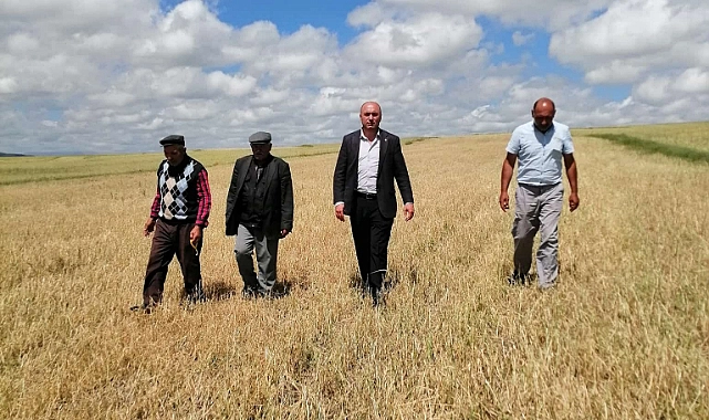 Başkan Müçük, mağdur çiftçilerin yanında