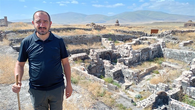 Dünyadaki ilk Suda Doğum Küveti Ani'de bulunuyor