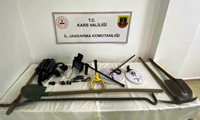 Sarıkamış'ta kaçak kazı operasyonu