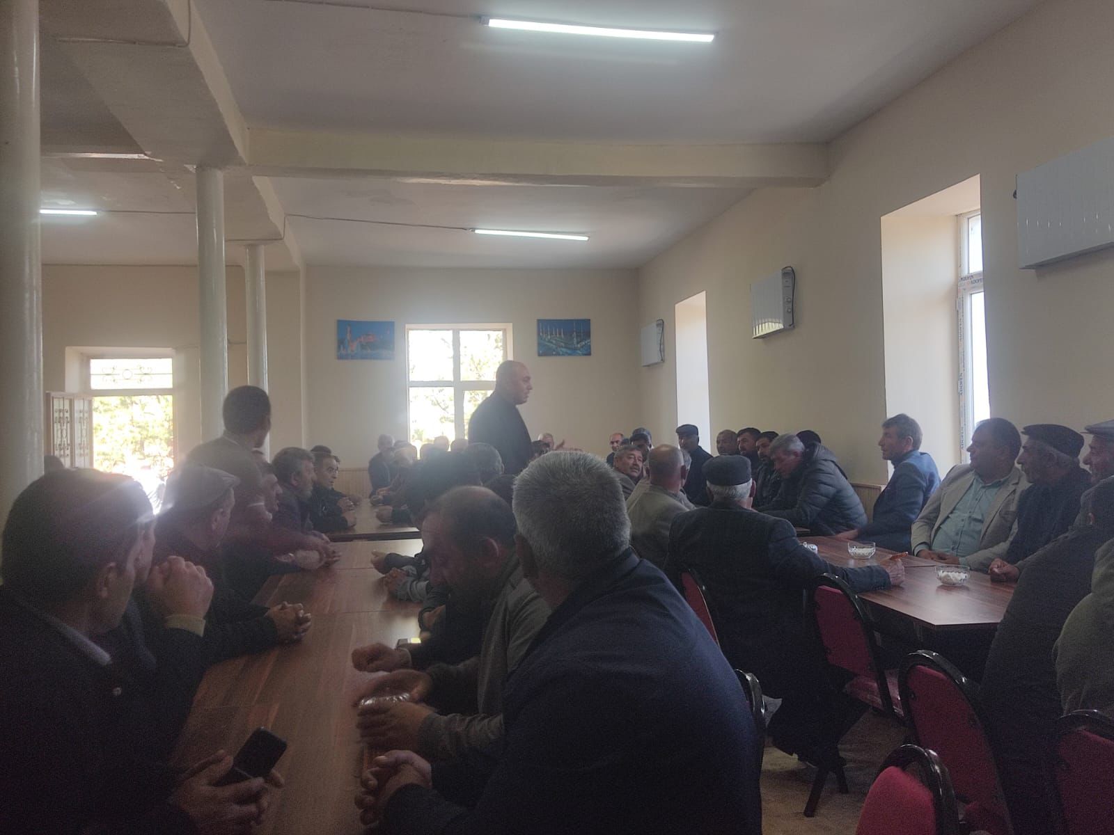 Başkan Özcan Müçük, çiftçileri köylerinde ziyaret etti