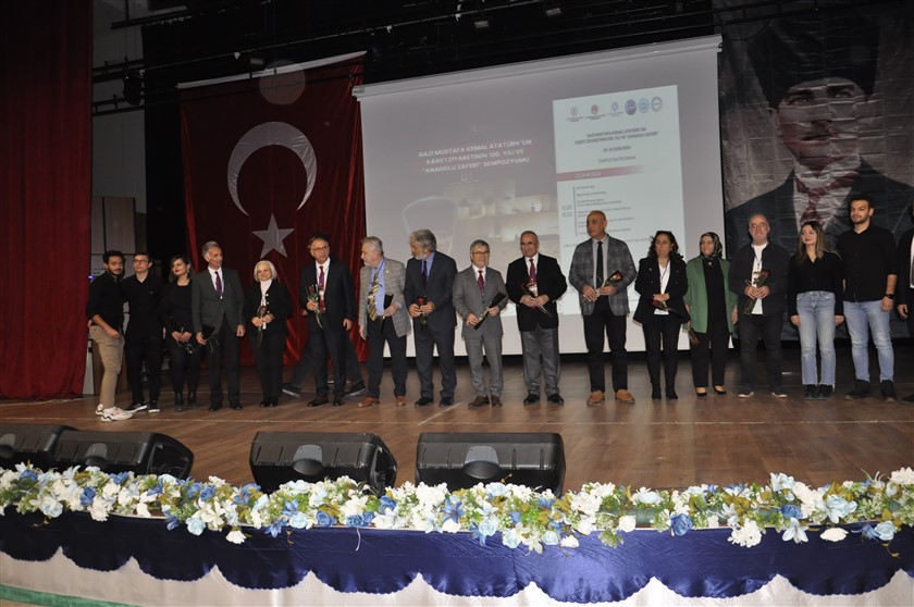 KAÜ'de 'Atatürk' konulu anlamlı sempozyum