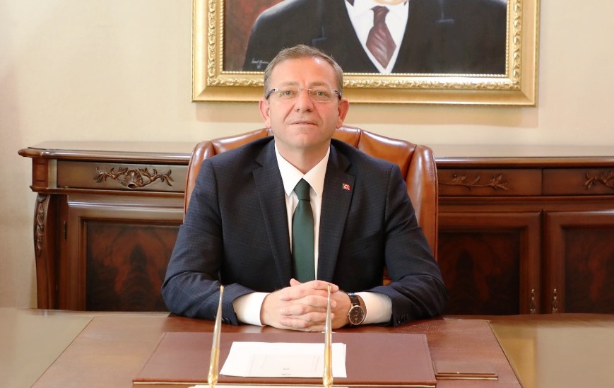 Vali Polat, “Atatürk’ü rahmet, minnet ve saygıyla anıyoruz”