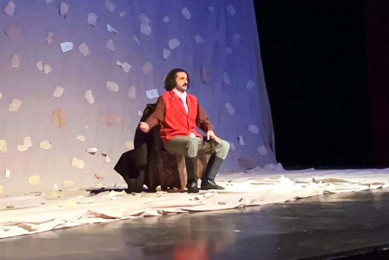 'Hasta Bir Adamım Ben' Kars'ta sahnelendi