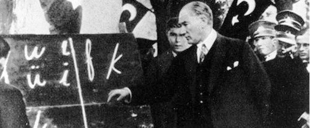 Bugün Öğretmenler Günü