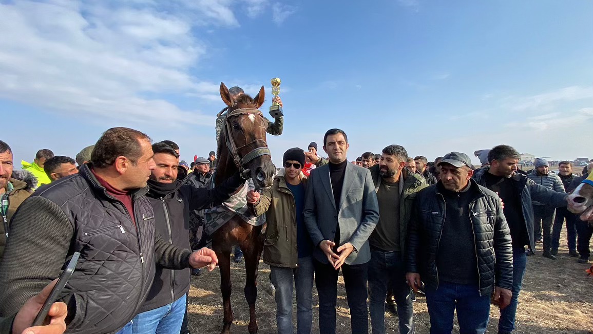 Selim'de at yarışı heyecanı yaşandı