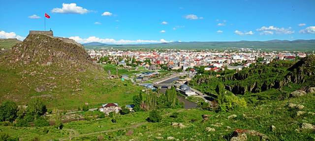 Kars’ta Kasım ayında 548 konut satıldı