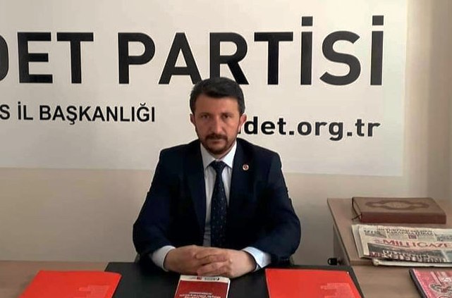 Timuroğlu, Saadet Partisi’nden istifa etti