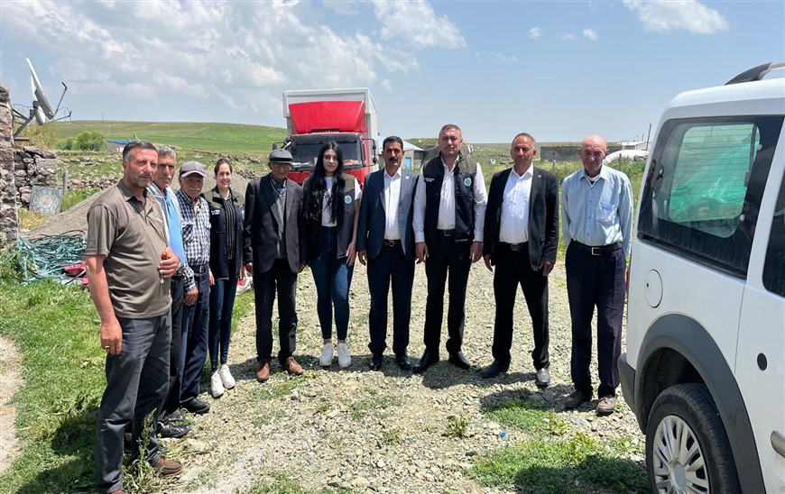 Başkan Müçük köy ziyaretlerinde
