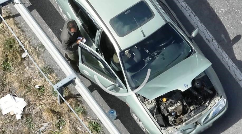 Ehliyetsiz sürücü drone marifetiyle yakalandı