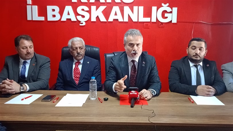 Suat Kılıç: Mısır'da yapılan, barış değil Trump Şov'dur!