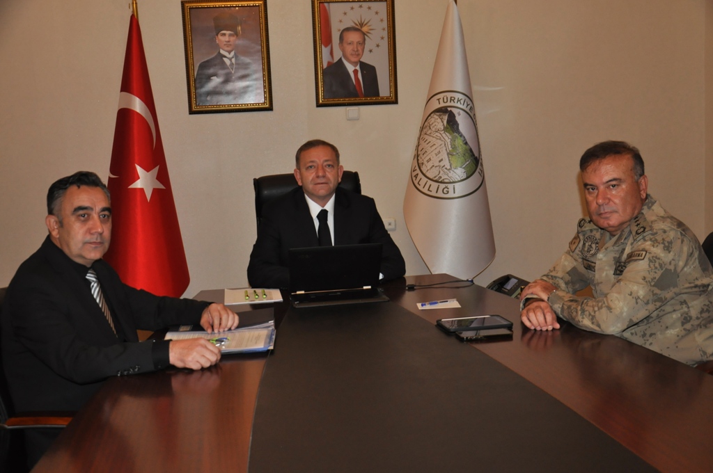 Vali Polat: Ekim ayında 359 bin 384 kişini sorgusu yapıldı