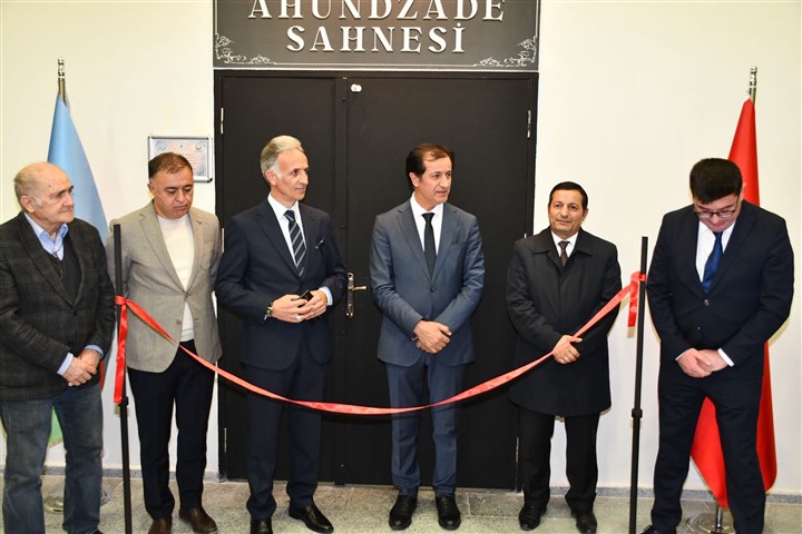 KAÜ’de Mirza Fetali Ahundzade Tiyatro Salonu açıldı