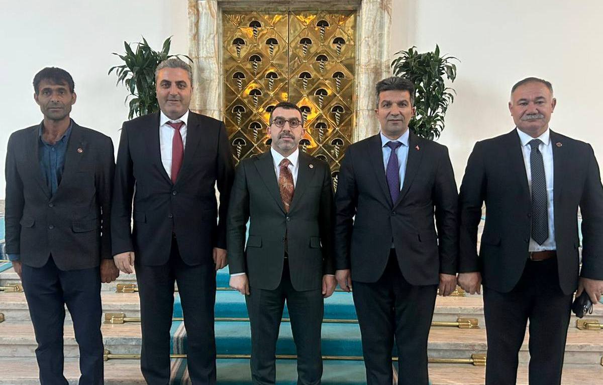 Çalkın, ilçe başkanlarıyla bir araya geldi