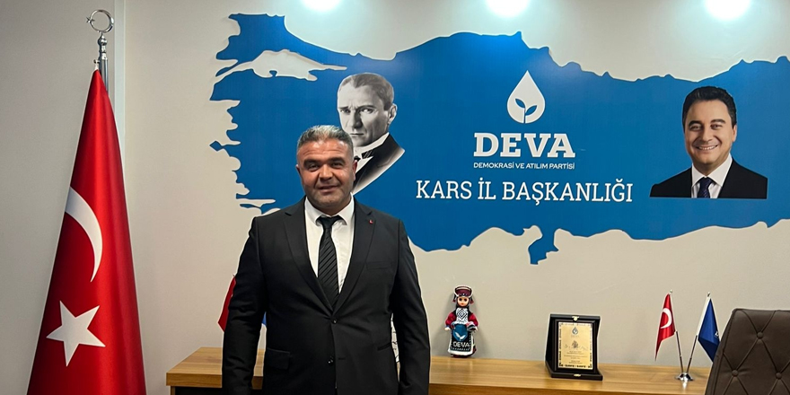 Mustafa Vargün, Kars Milletvekilliği aday adaylığı resmi başvurusunu yaptı
