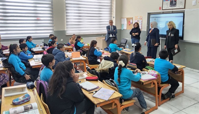 Açık Kapı okullarda