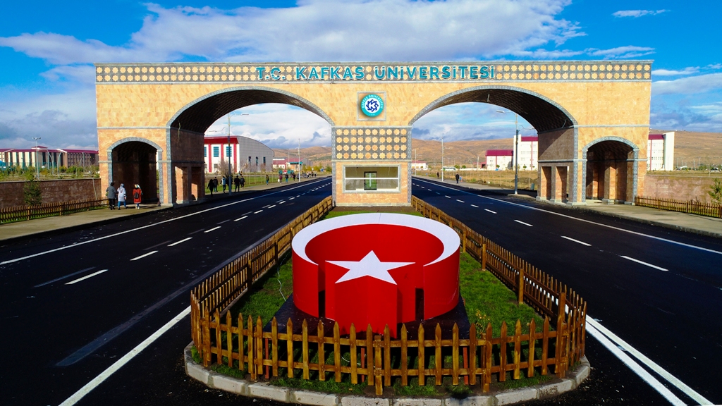 Kafkas Üniversitesinden iki önemli uluslar arası bilimsel başarı