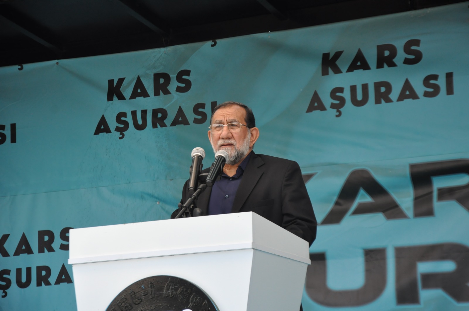 Ehl-i-Beyt’e sevgi göstermek Müslüman’a farzdır
