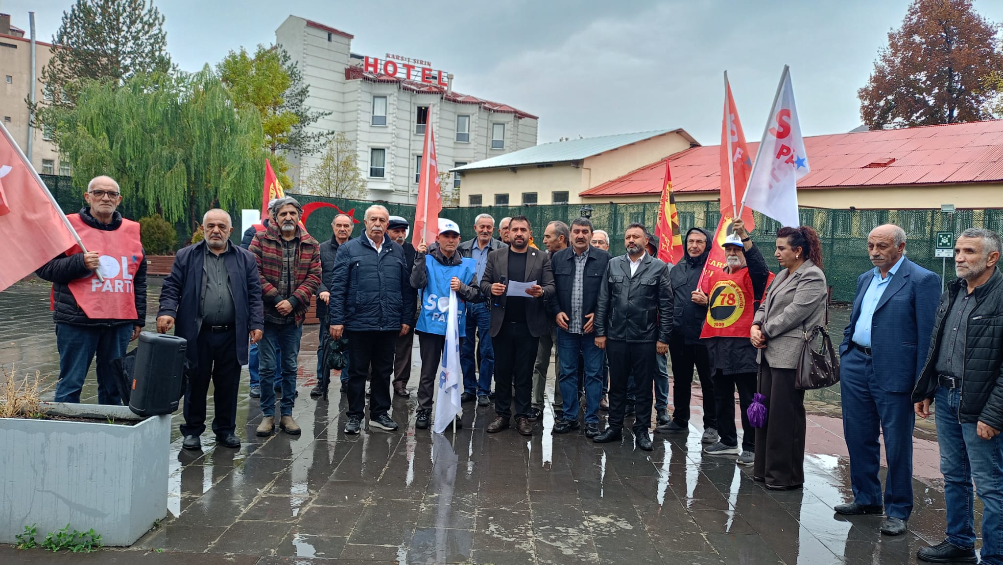 Özgür basın sansüre boyun eğmeyecek!