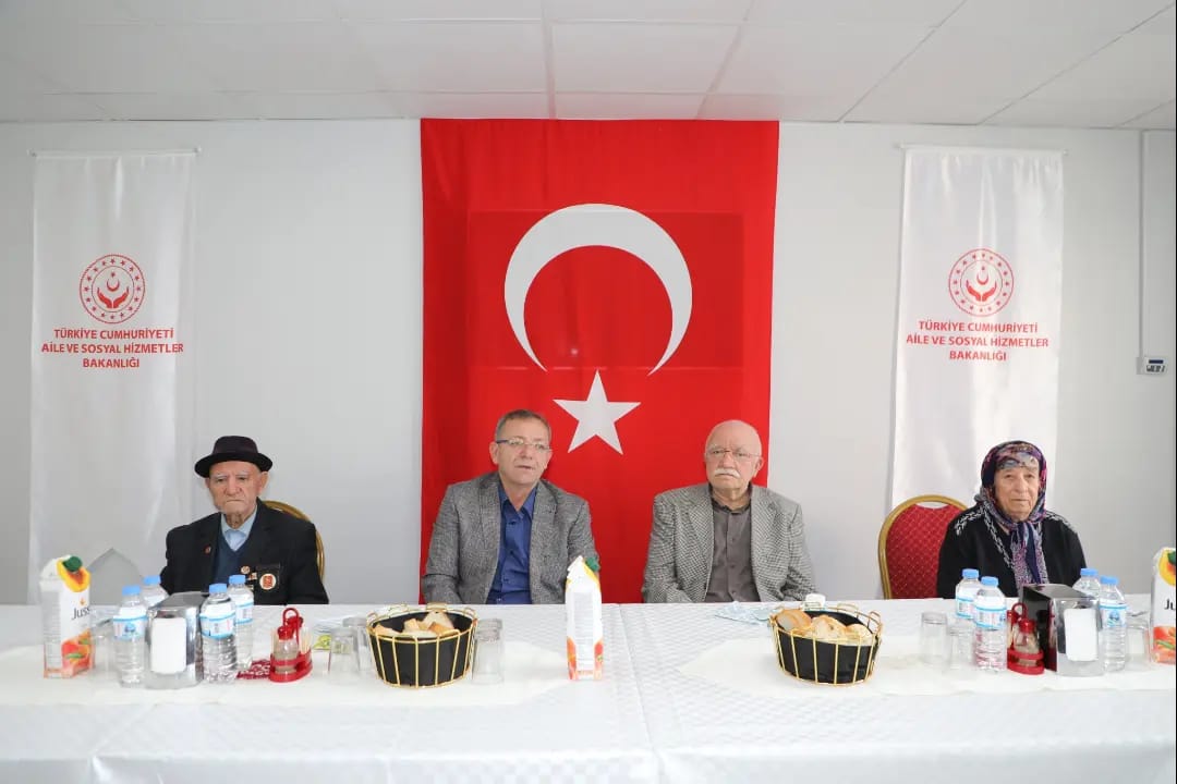 Vali Polat'tan Kars Huzur Evi'ni ve KYK Yurduna Ziyaret