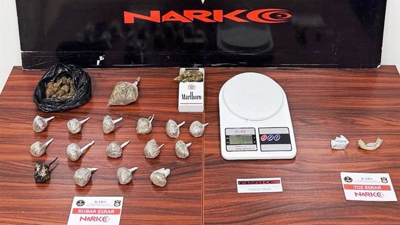 Evinde esrar maddesi ele geçirilen şahıs tutuklandı