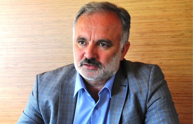 AYHAN BİLGEN KARS BELEDİYE BAŞKAN ADAYI OLDU