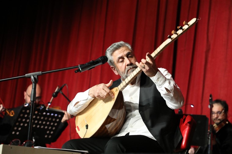Berlin Europa Senfoni Oda Orkestrası ve Erdal Akkaya Konserine Yoğun İlgi