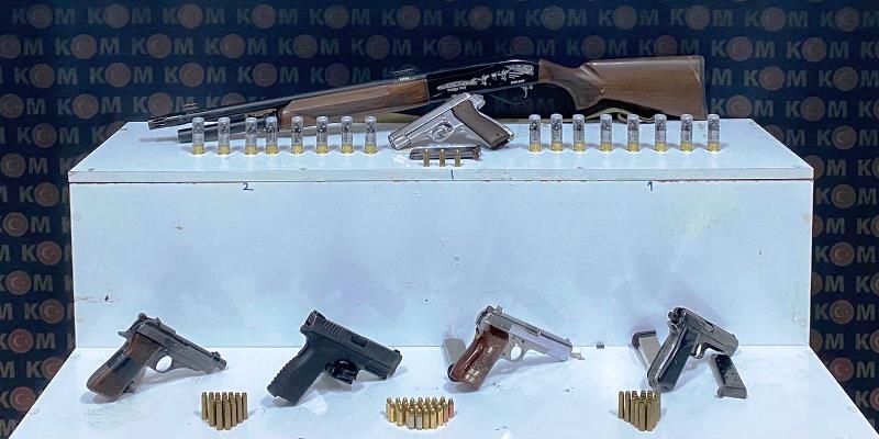Kars ve Arpaçay’da ruhsatsız silah operasyonu