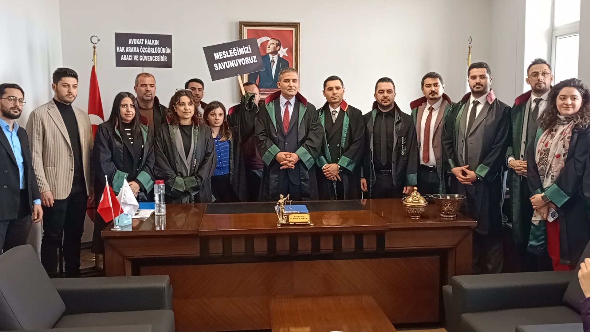 Adalete erişimin güvencesi avukatlardır