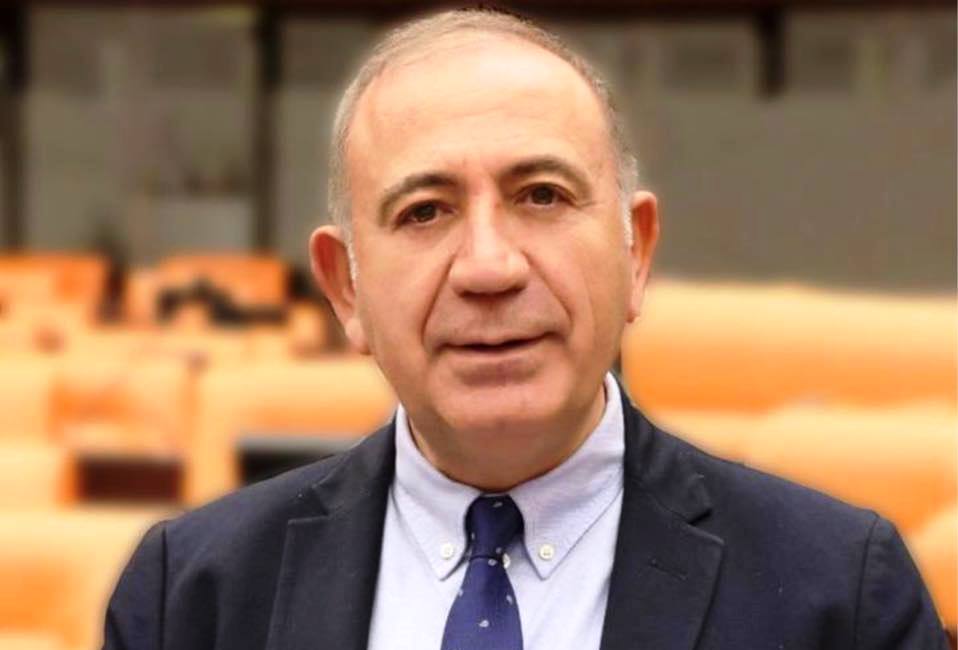 Tekin “Orada vatandaşı soyuyorlar"