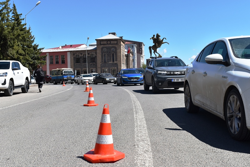 Kars’ta 2023 yılında 34 kişi trafik kazalarında hayatı kaybetti