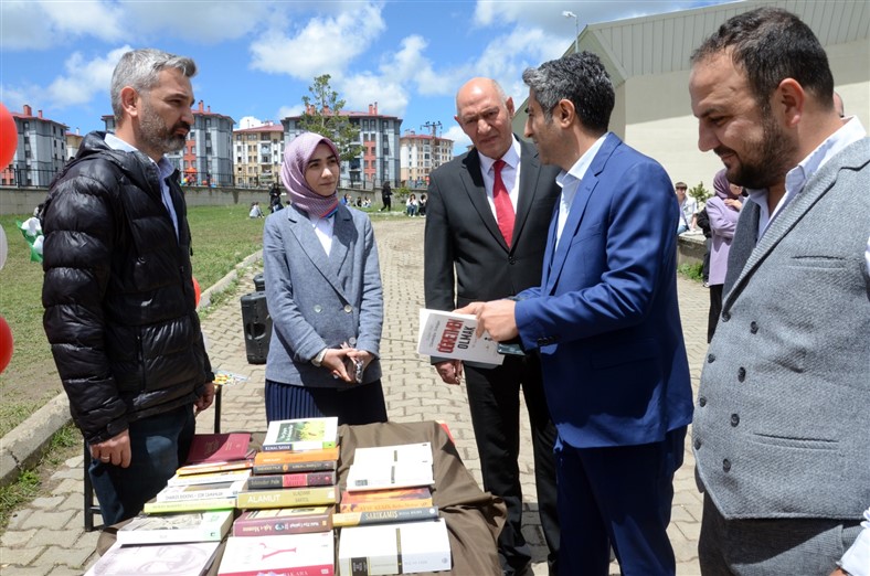 Sarıkamış'ta Hiranur'a destek için kermesi