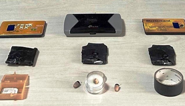 Ehliyet sınavına suç üstü