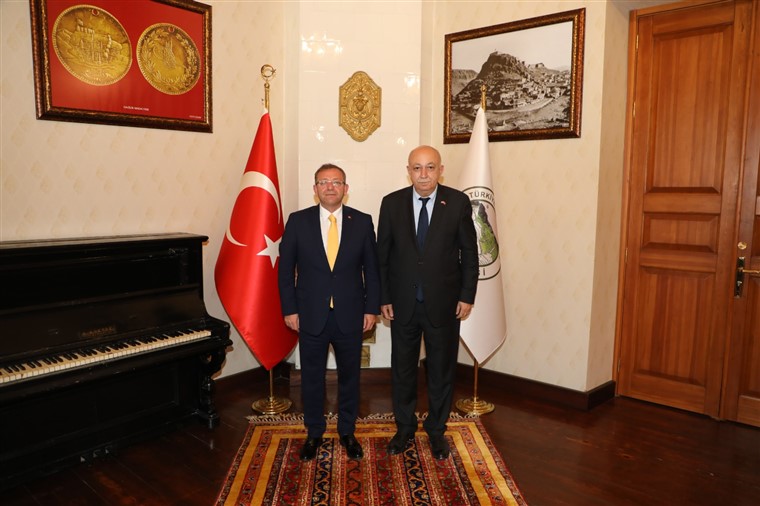 Gürcistan'ın Trabzon Başkonsolosu Nikoloz lasvili Kars'ta