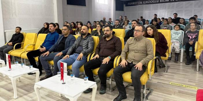 Prof. Dr. Fahrettin Kırzıoğlu anıldı