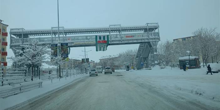 Kars’ta buzlanma etkisi devam ediyor