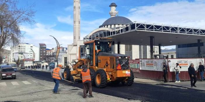 Çalkın: Kars'ta yolların yapımına başladık