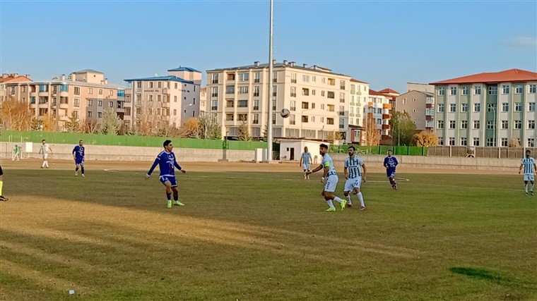 kars-36-spor-1-serhat-ardahanspor-2-002.jpg