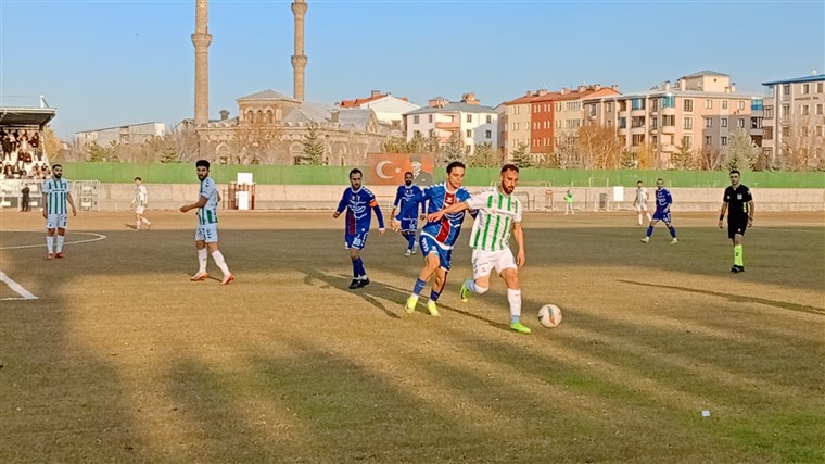 kars-36-spor-1-serhat-ardahanspor-2-003.jpg