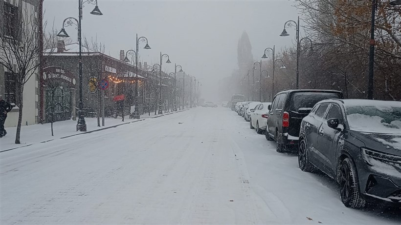 kars-yeni-yila-kar-yagisiyla-giriyor-001.jpg