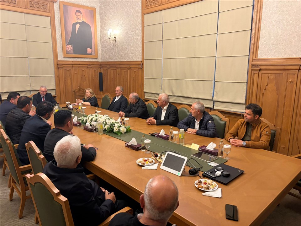 dogukapi-acilirsa-kars-kafkasyanin-ticaret-merkezi-olur-002.jpg