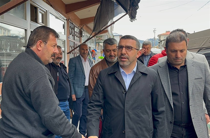 milletvekili-calkin-sarikamista-ilce-halkiyla-bir-araya-geldi-001.jpg