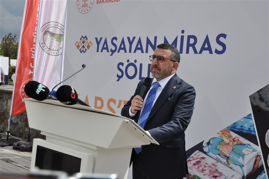 karsta-somut-olmayan-kulturel-miras-senligi.jpg