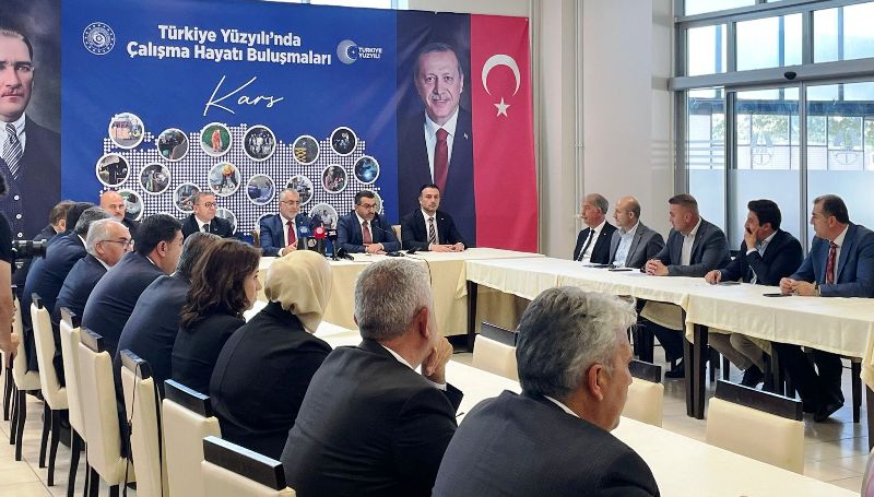 mucuk-kars-ciftcinsin-sorunlarini-bakan-isikhana-anlatti-001.jpeg