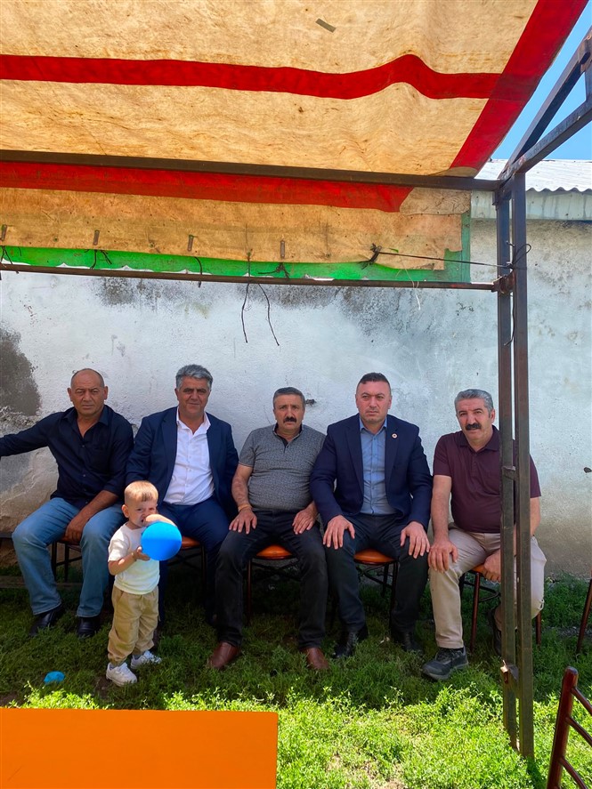 mucuk-koy-ziyaretlerini-surduruyor-001.jpg