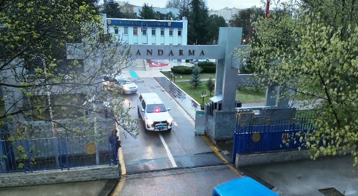 kars-ile-birlikte-35-ilde-uyusturucu-operasyonu-002.jpeg