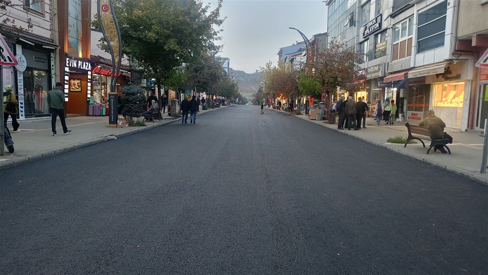 kazim-pasa-caddesi-adina-yakisir-hale-geldi.jpg